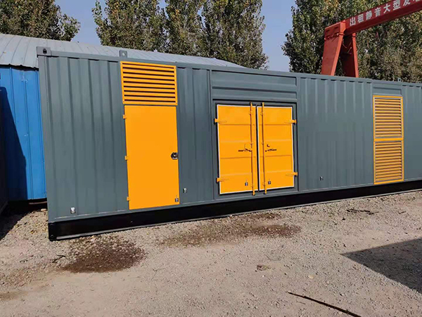 东莞300kw 柴油发电机组用多大的空气开关？